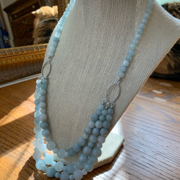Aquamarine 3 strand necklace.Beautiful - Picture 3 of 5